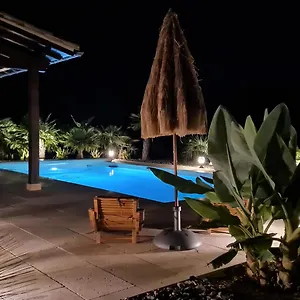 https://le-relais-des-chevaliers-chambre-des-templiers.midi-pyreneeshotels.com